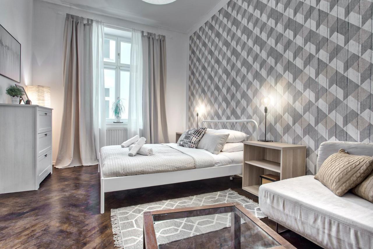 Tyzenhauz Apartments Economy Krakau Buitenkant foto